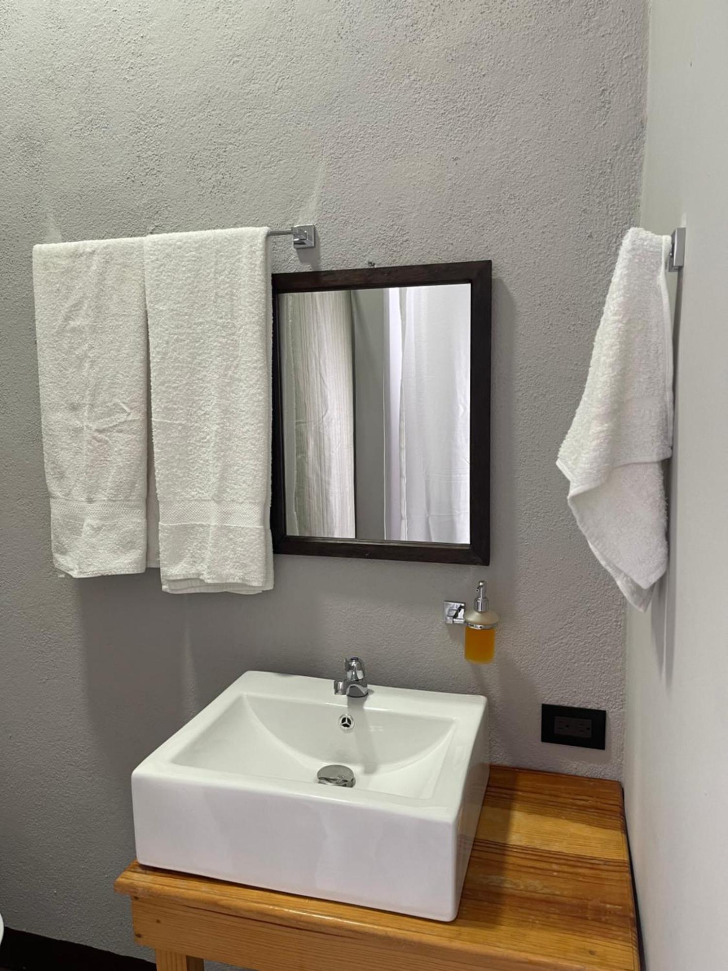 Habitacion Privada Lamat I San Pedro La Laguna Buitenkant foto